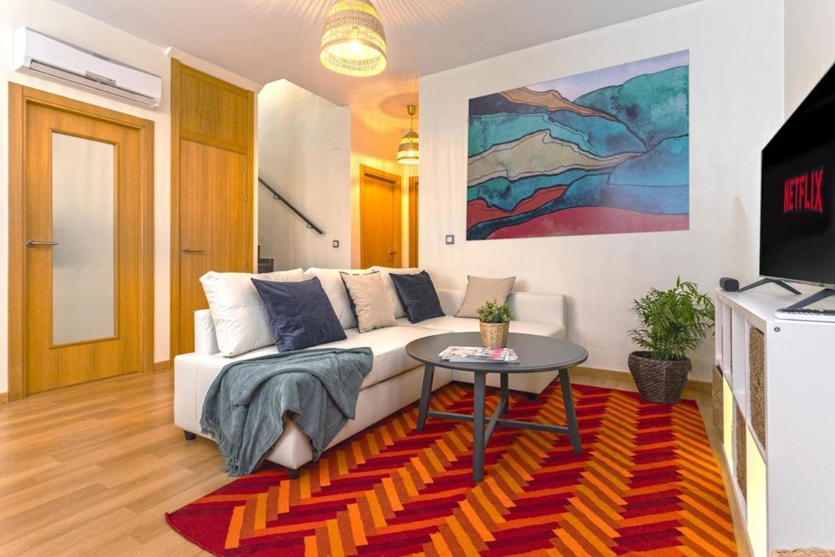 -Malagasunapts- Privateterrace Freeparking Pool Екстериор снимка