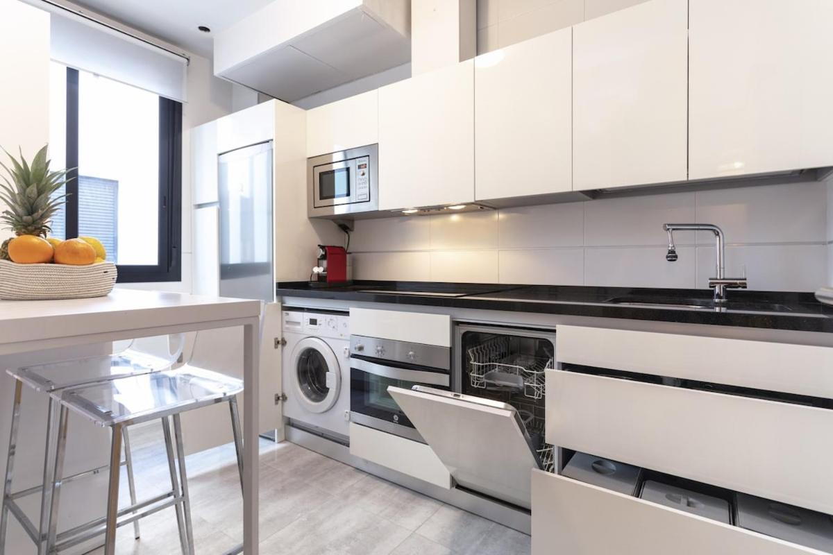 -Malagasunapts- Privateterrace Freeparking Pool Екстериор снимка